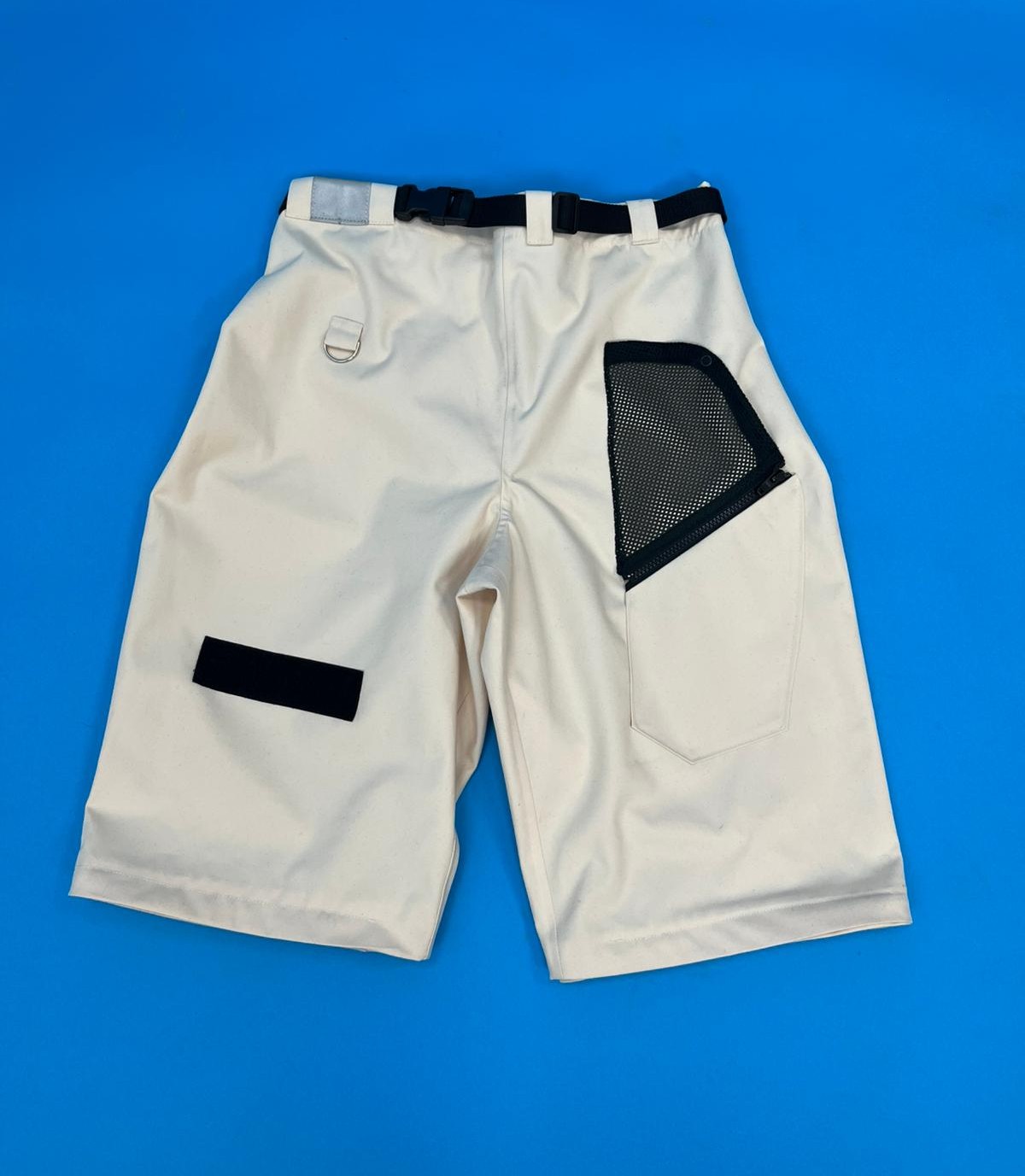 Outfit 01 — Garment 2 Image 4