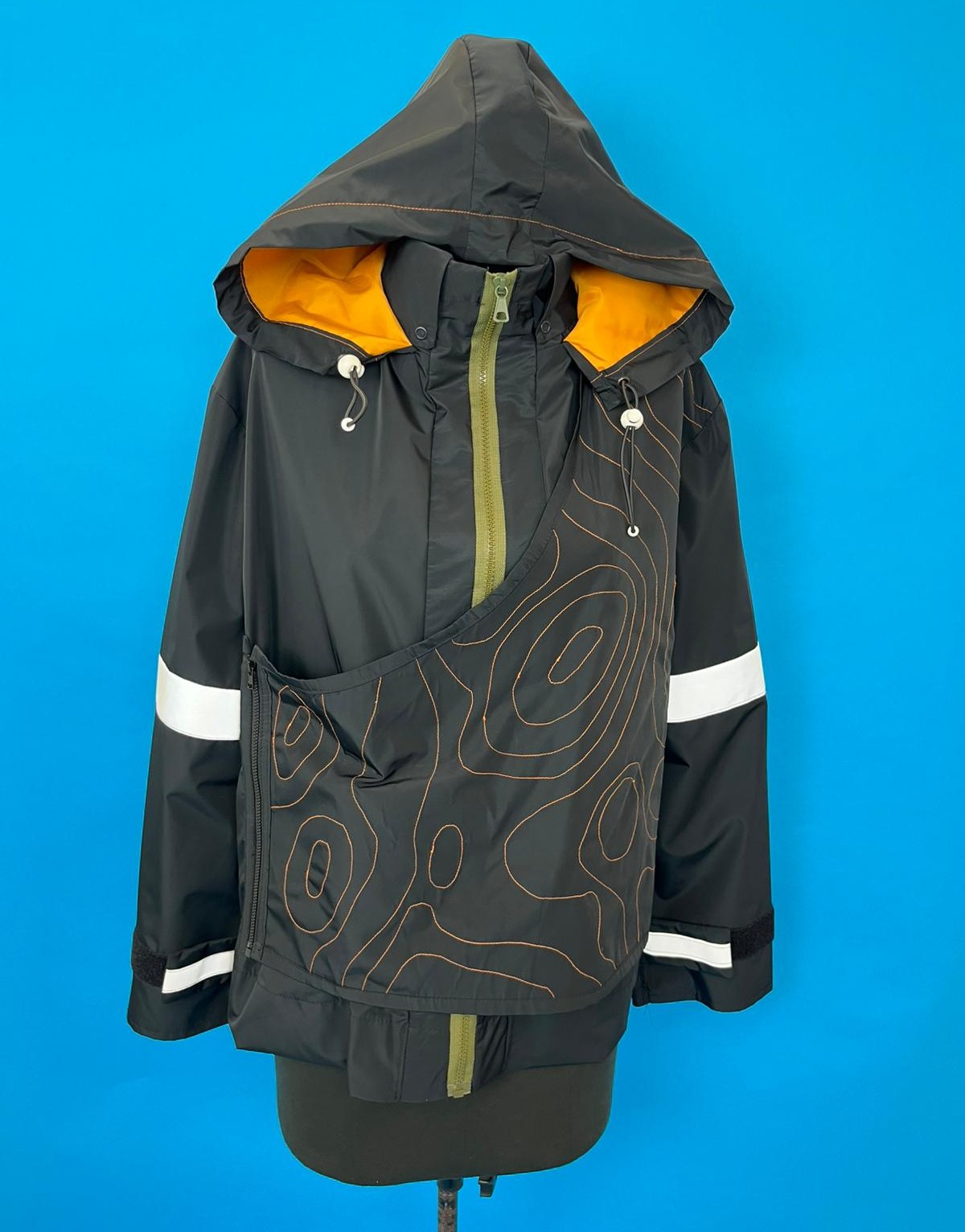 Outfit 02 — Garment 1 Image 1