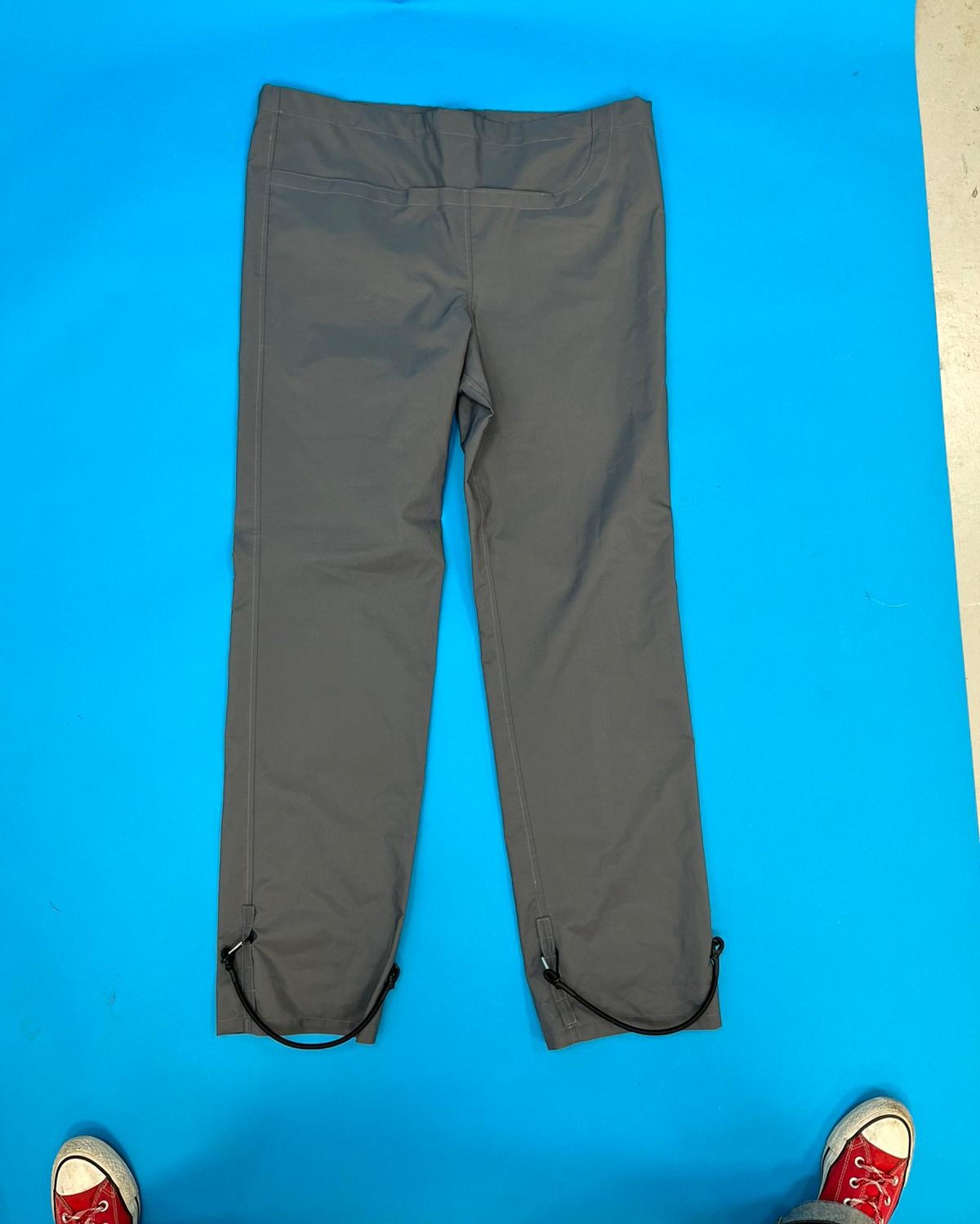 Outfit 02 — Garment 2 Image 1