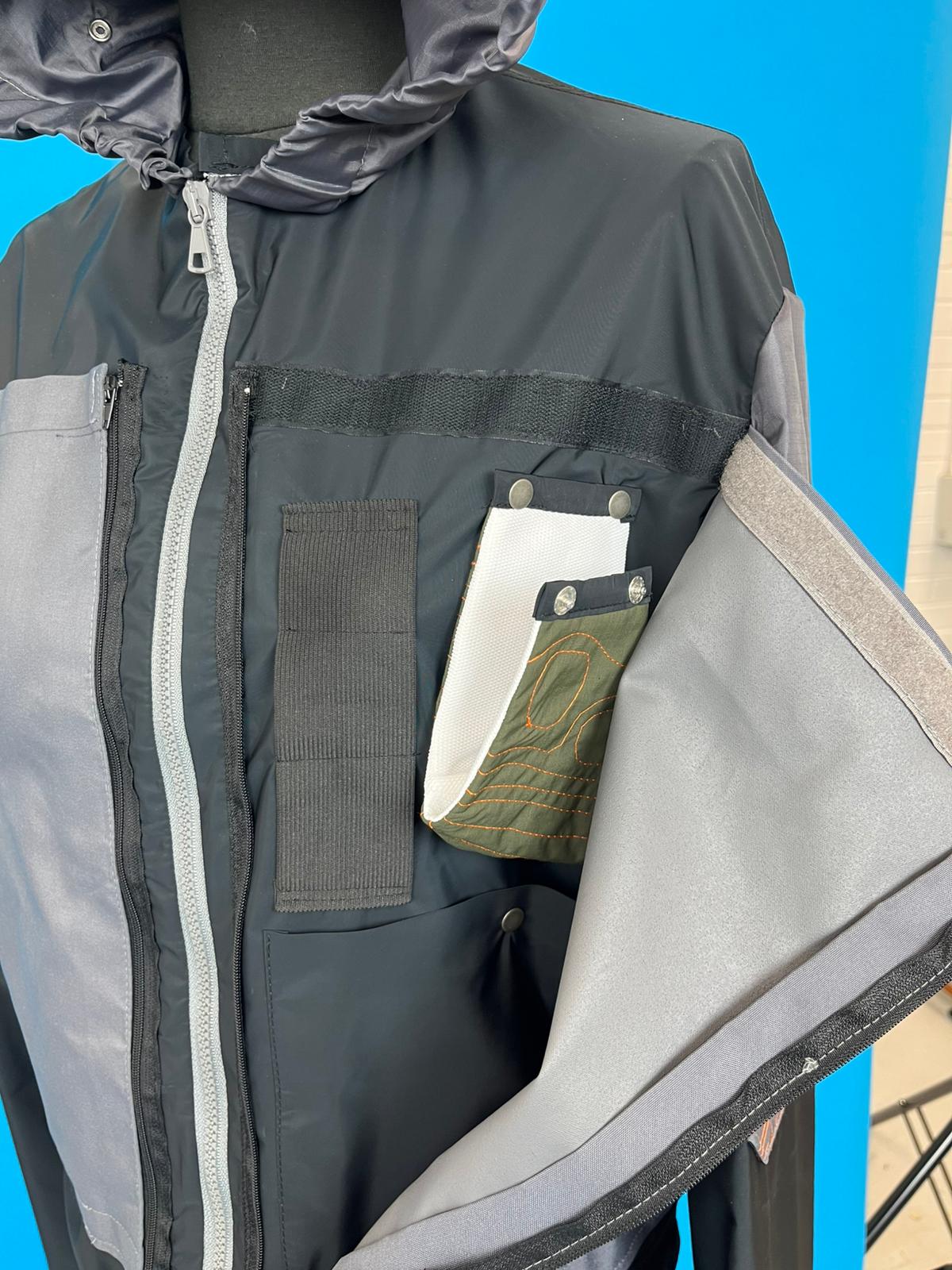 Outfit 03 — Garment 1 Image 5