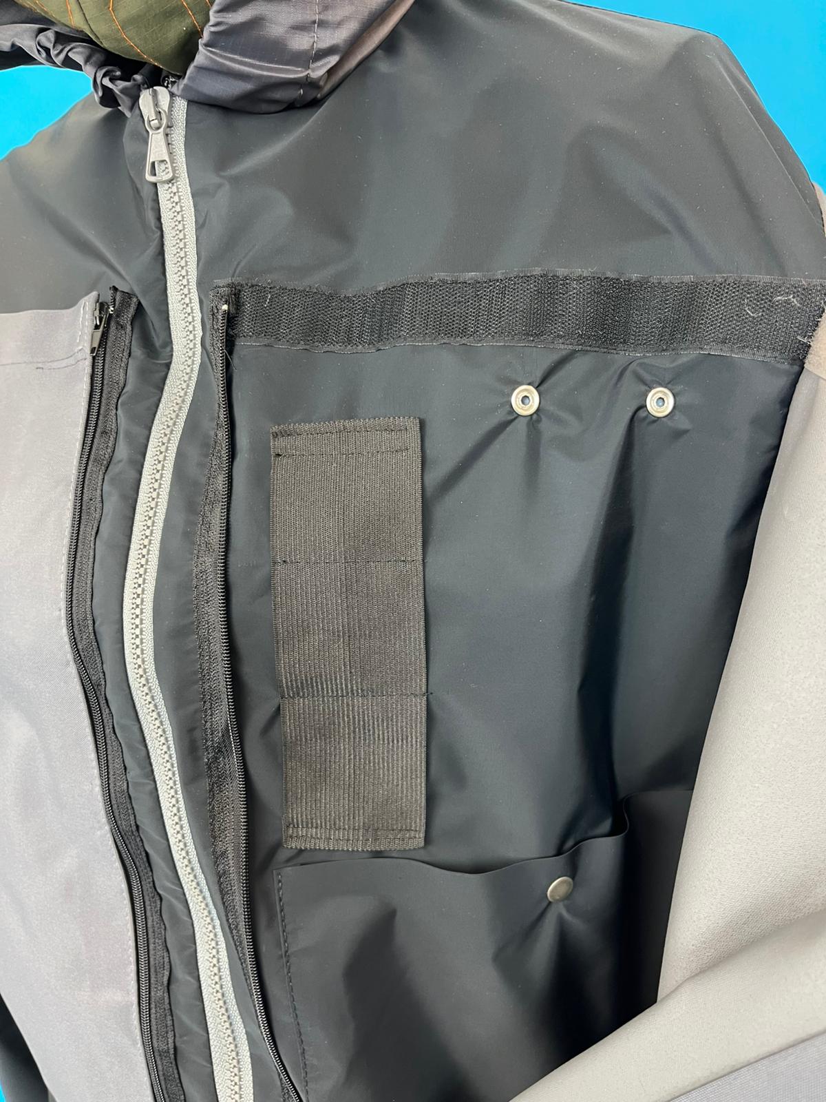 Outfit 03 — Garment 1 Image 8